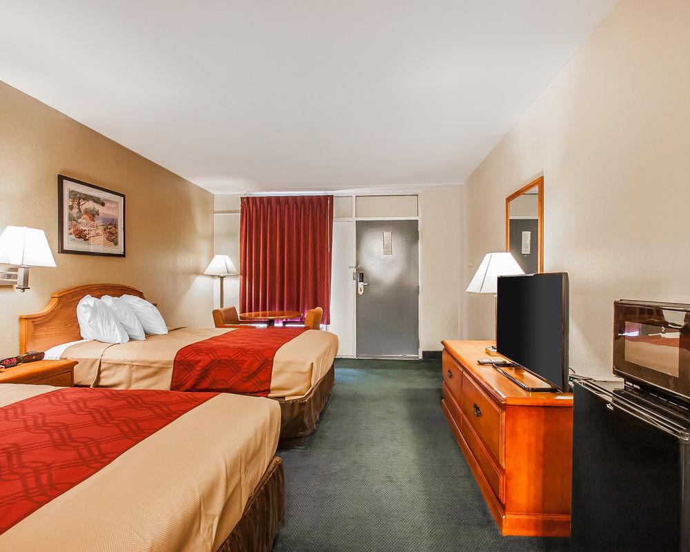 Econo Lodge Cullman Extérieur photo