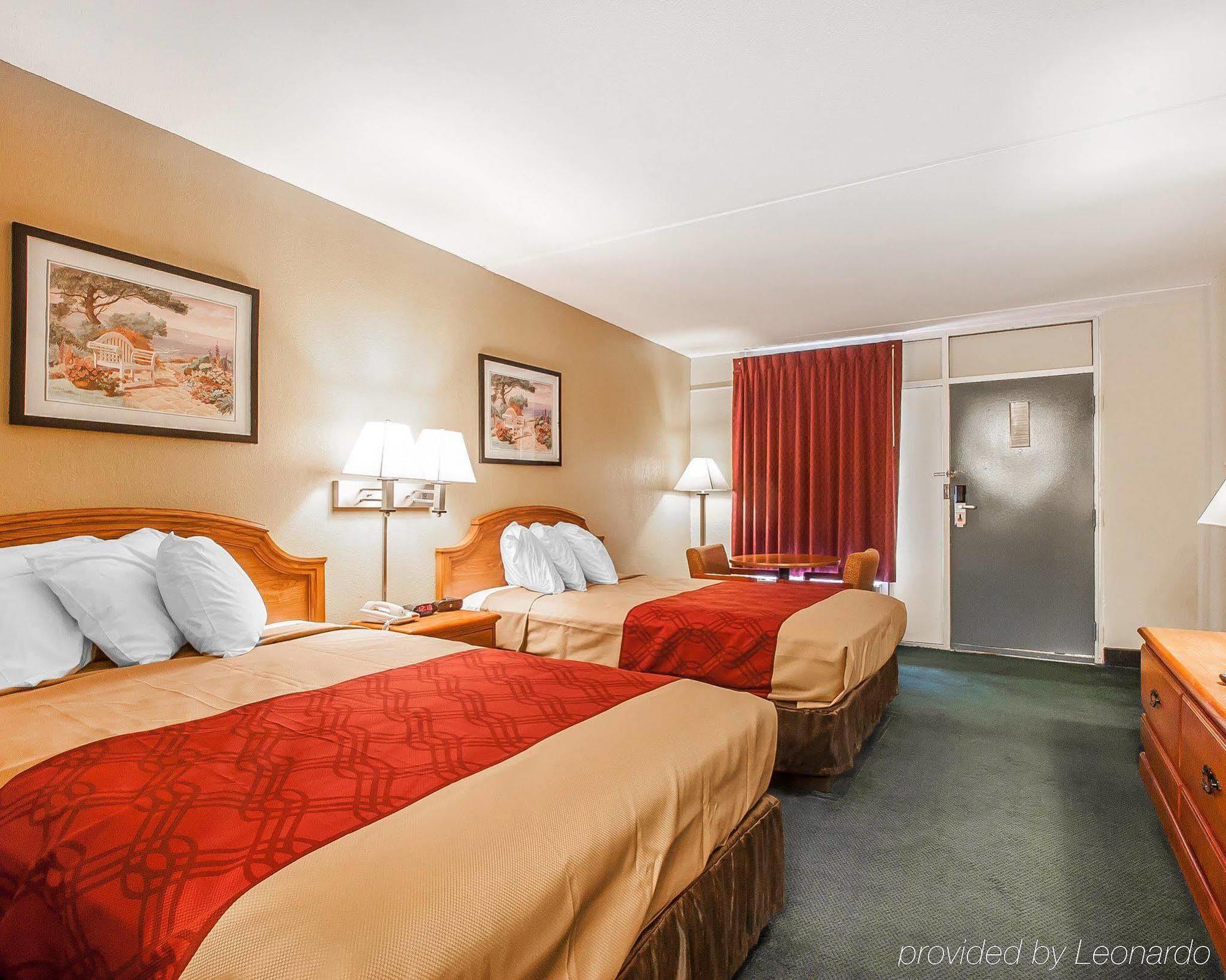 Econo Lodge Cullman Extérieur photo